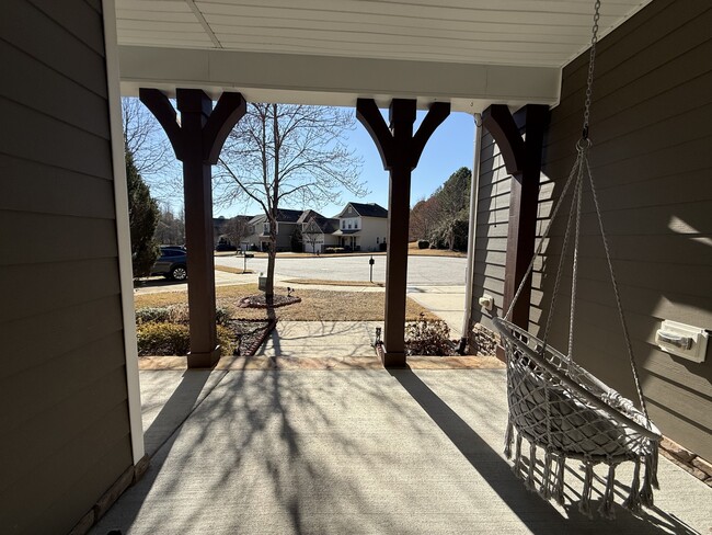 Building Photo - 505 Sweet Laurel Ln