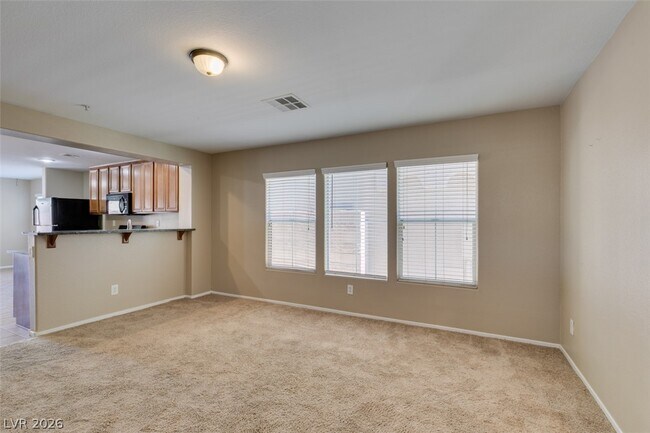 Building Photo - 1155 Paradise Garden Dr