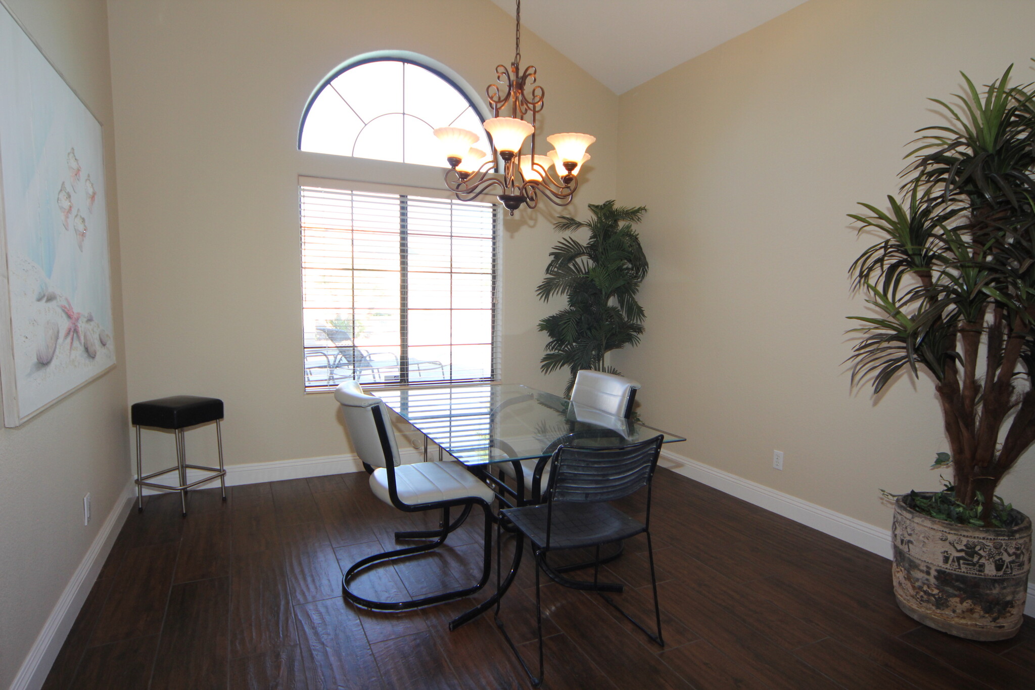 Dining Area - 7444 Forestdale Ct