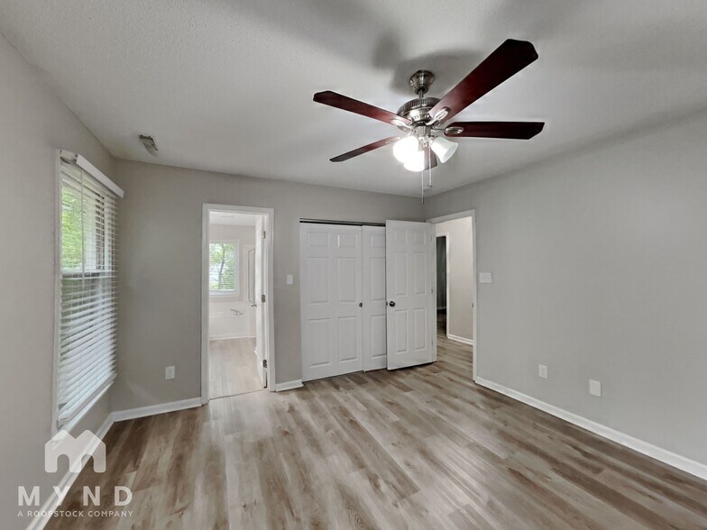 Building Photo - 1720 Winway Dr