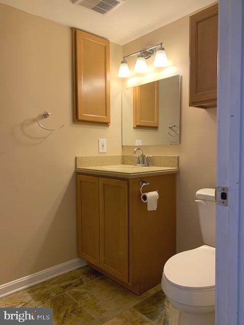 Building Photo - 4125 Rosemont Ln