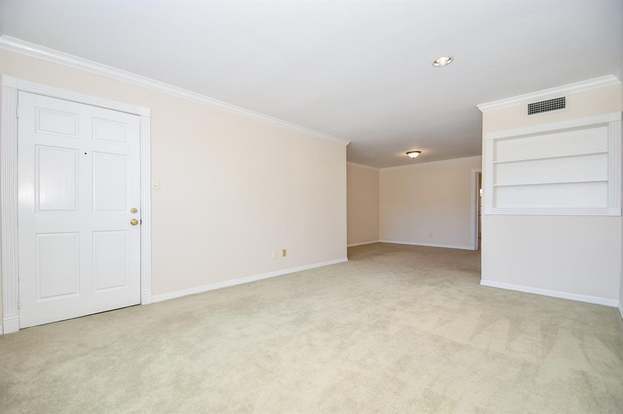 Building Photo - 7225 Beechnut St