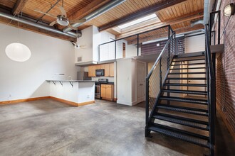 Building Photo - Industrial-Chic 2/2 Loft with Garage Near BeltLine & Downtown