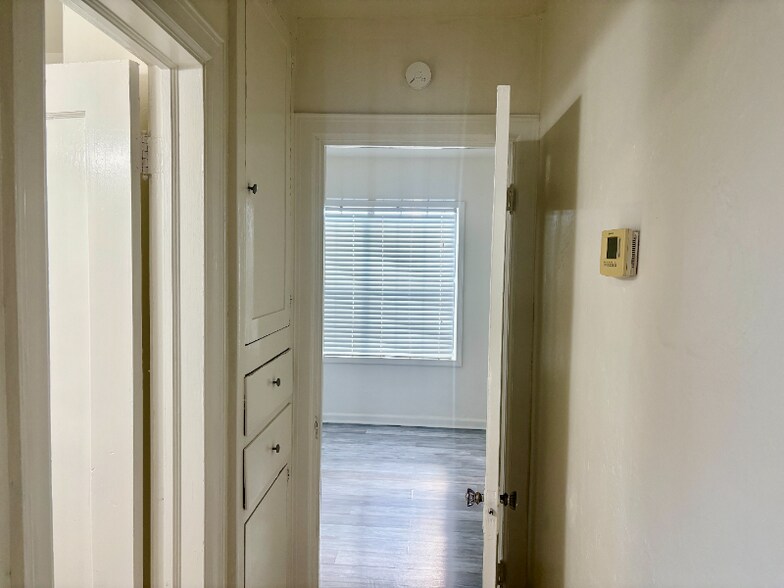 Building Photo - 2600 NW 12th St