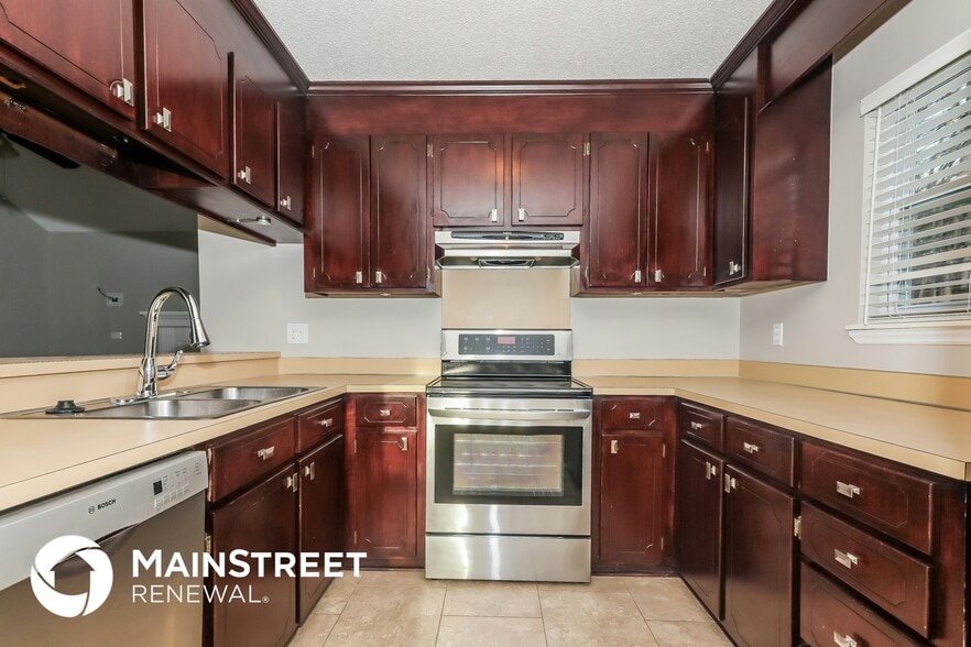 Building Photo - 10213 Grand Junction Rd