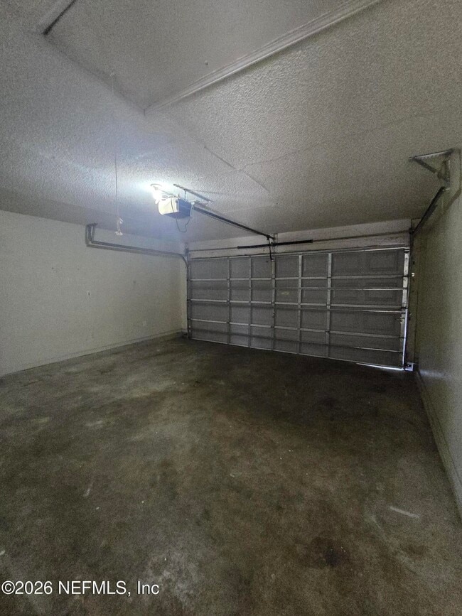 Building Photo - 7910 Georgia Jack Dr N