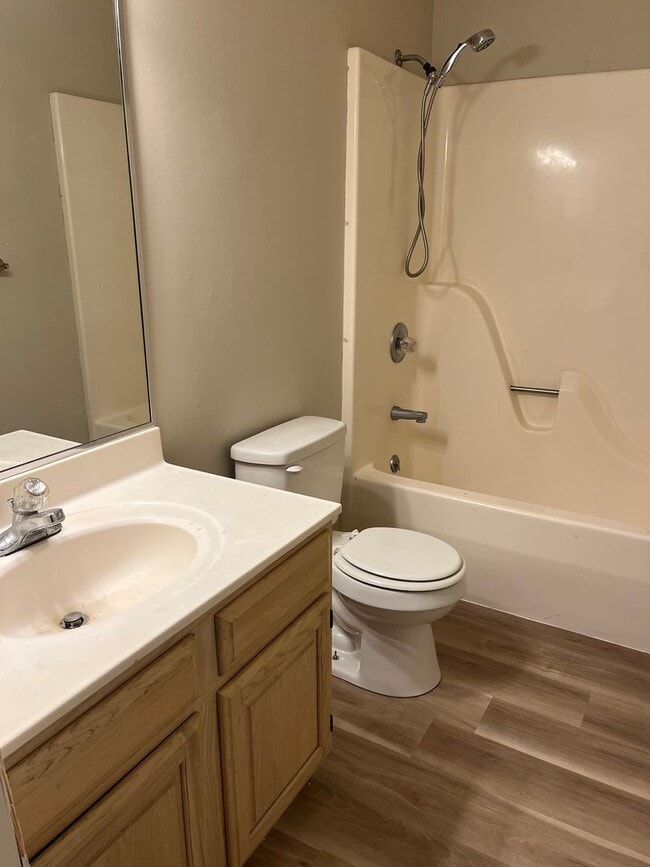 Building Photo - 3bedroom 3 bath. coming soon.