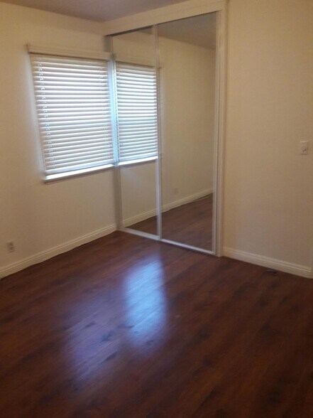 Building Photo - 512 N Lucia Ave