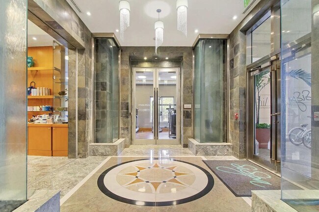 Building Photo - 3800 N Ocean Dr