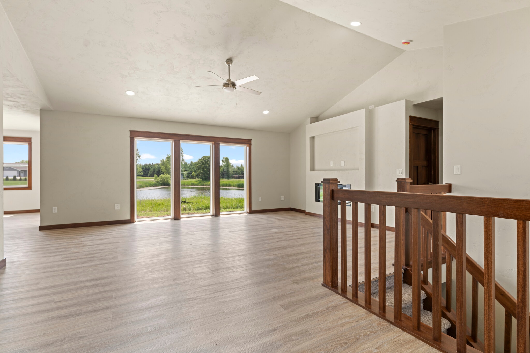 Building Photo - 5373 Pasture Ct