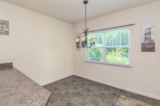 Building Photo - 9001 Cocos Path