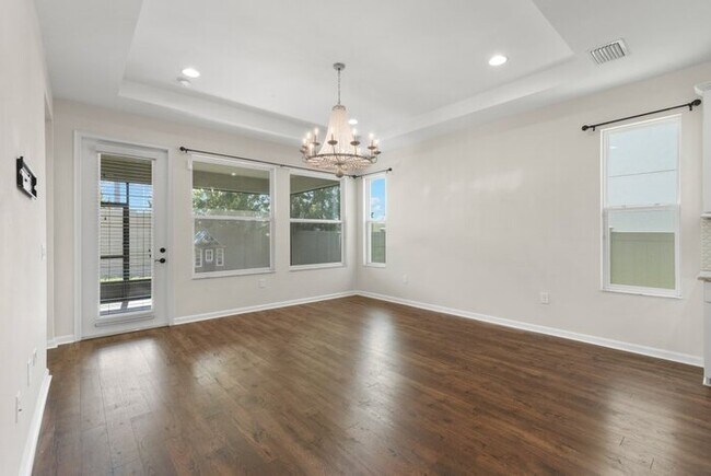 Building Photo - BEAUTIFUL Home for Rent in Estancia with T...