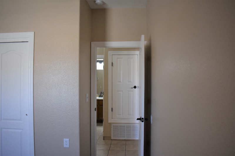 Building Photo - 6325 Reynolds Dr