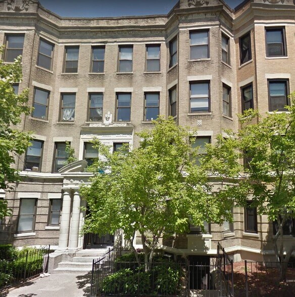 Building Photo - 11 Peterborough St