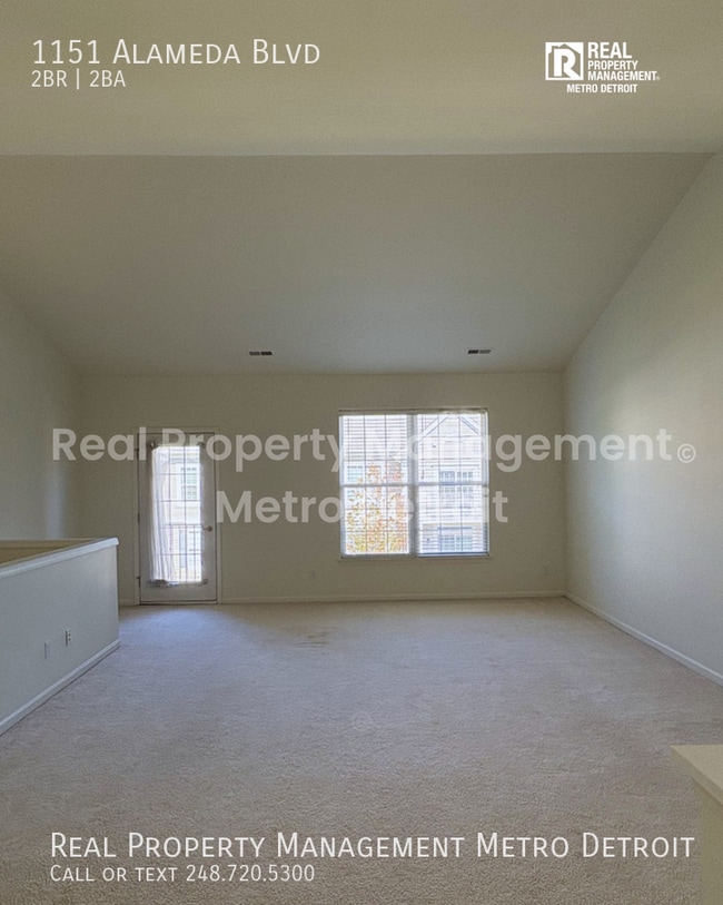 Building Photo - 1151 Alameda Blvd