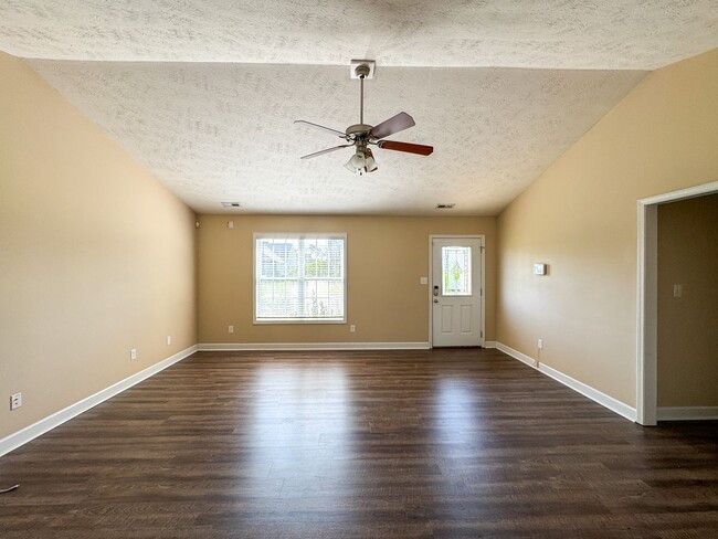 Building Photo - 258 Ivy Stone Dr