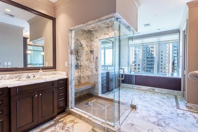 Building Photo - 2525 N Pearl St