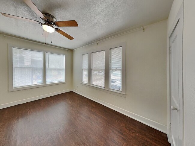 Building Photo - 2911 Ryan Ave