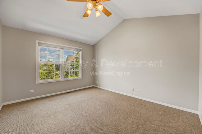 Building Photo - 293 Regal Ct