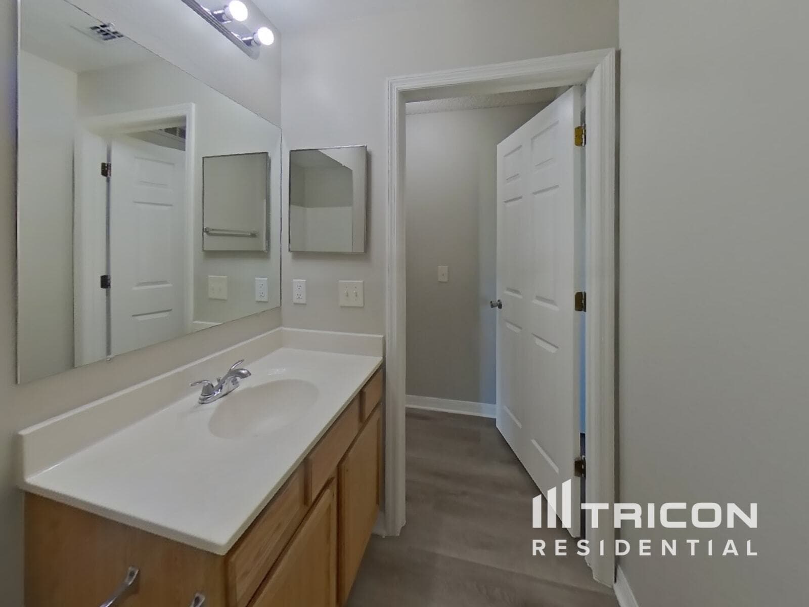 Building Photo - 3655 Braeden Ct