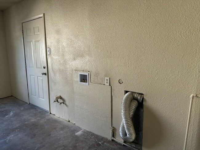 Building Photo - Beautiful 2 bed 1 bath in Rio Rancho