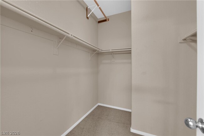 Building Photo - 10573 Allegrini Dr