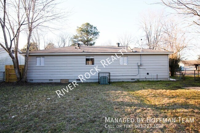 Building Photo - 932 Greenlea Dr