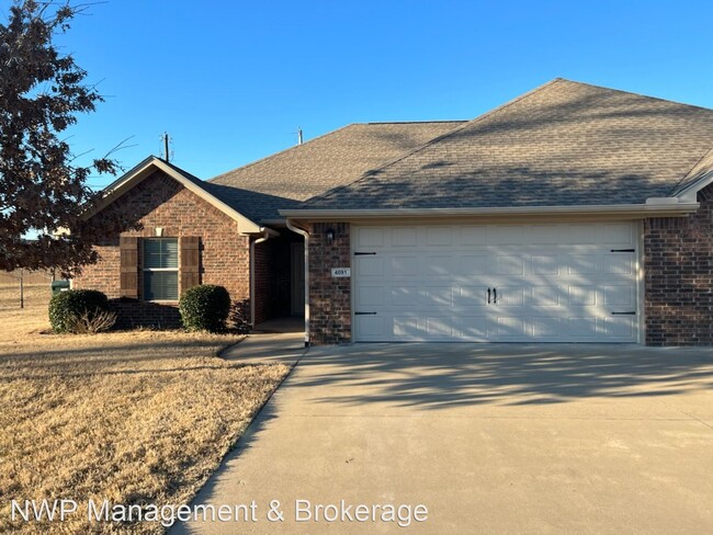 Primary Photo - 3 br, 2 bath House - 4091 Stonebridge Drive