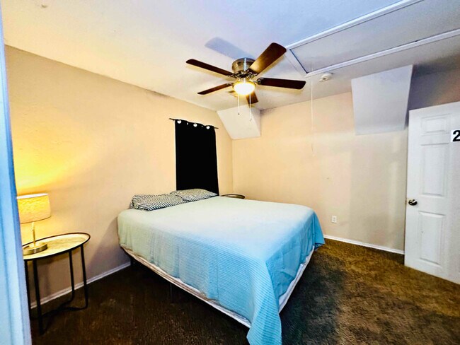 Primary Photo - 1814 NW Taylor Ave