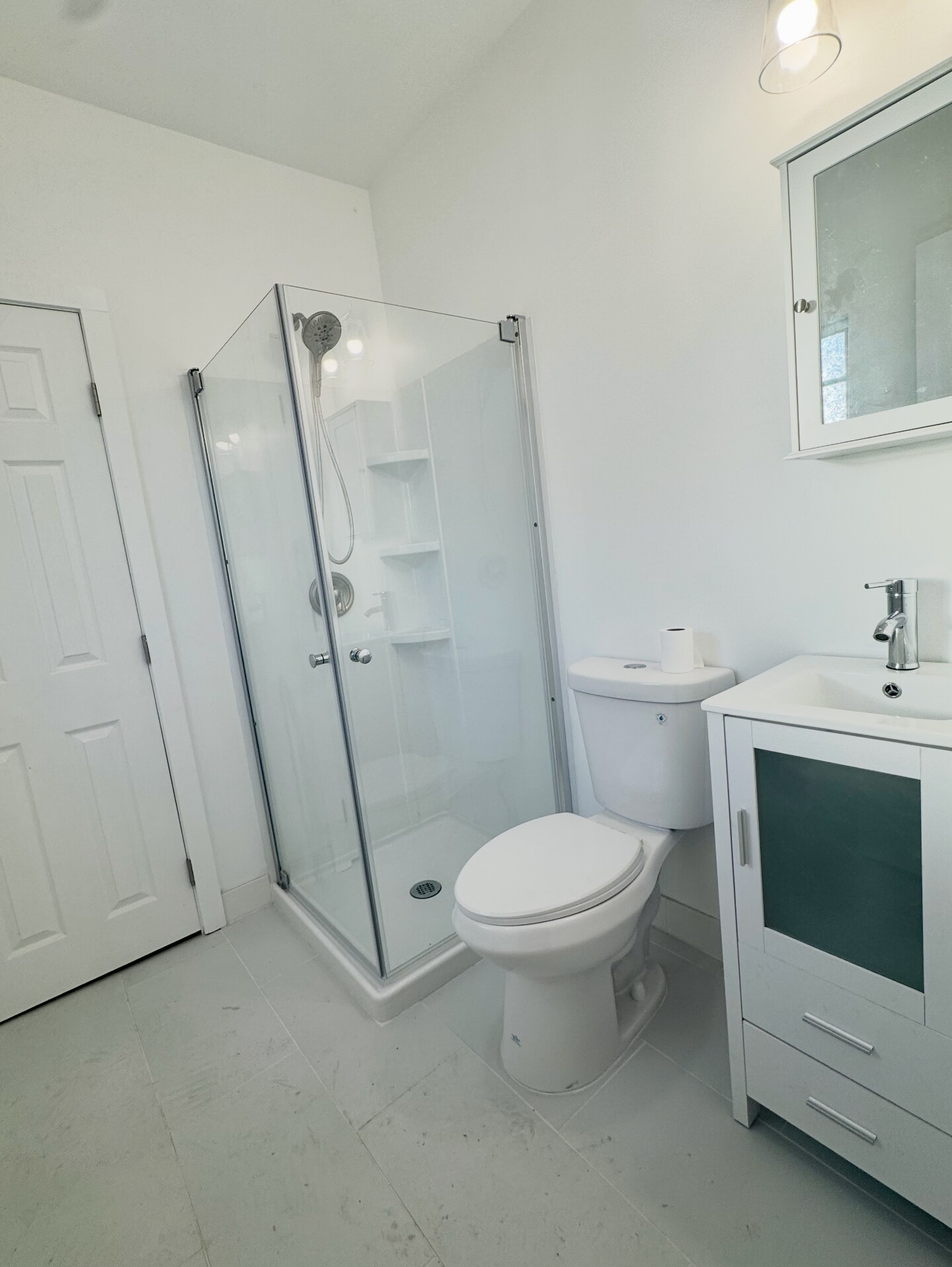 Building Photo - 3048 Guirado St