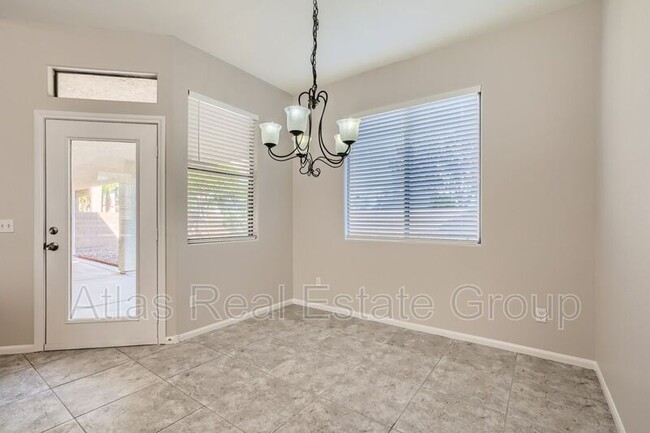 Building Photo - 7511 Trickling Wash Dr