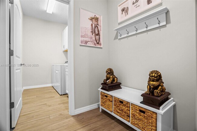 Building Photo - 8262 Cinch Way