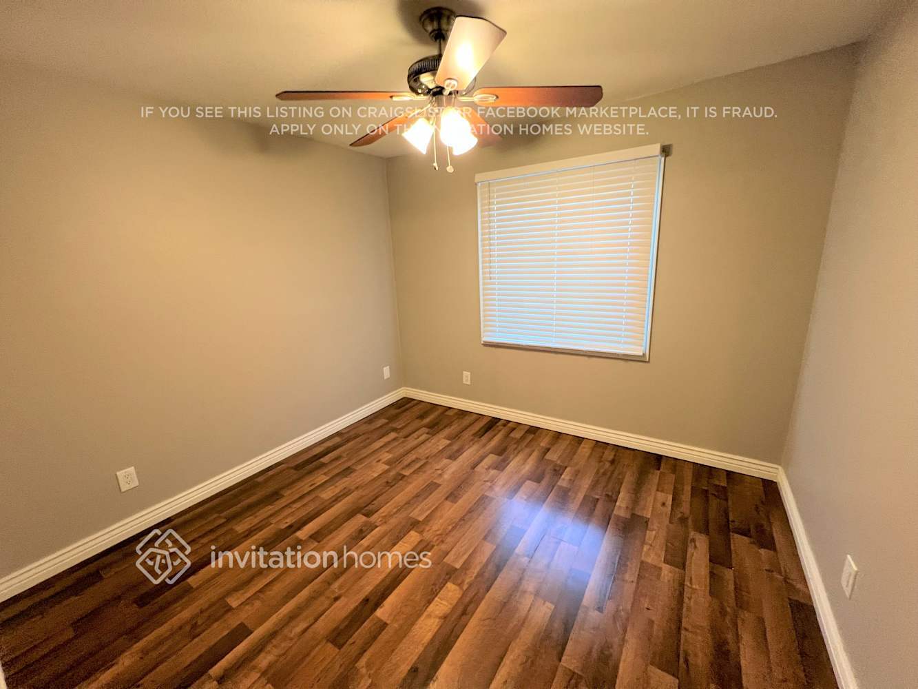 Building Photo - 4836 W Mercer Ln