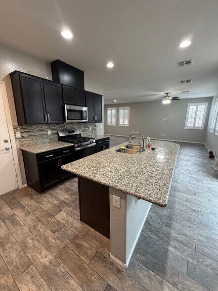 Building Photo - 5705 Colbert St