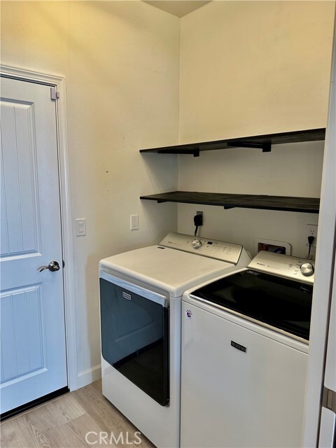 Building Photo - 655 Catala Wy