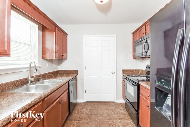 Building Photo - 36 Barnsley Village Trail