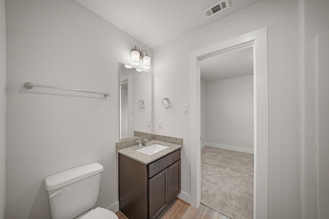 Building Photo - 7006 Cedar Breeze Ct