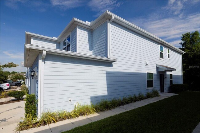Building Photo - 4609 Sparkling Shell Ave