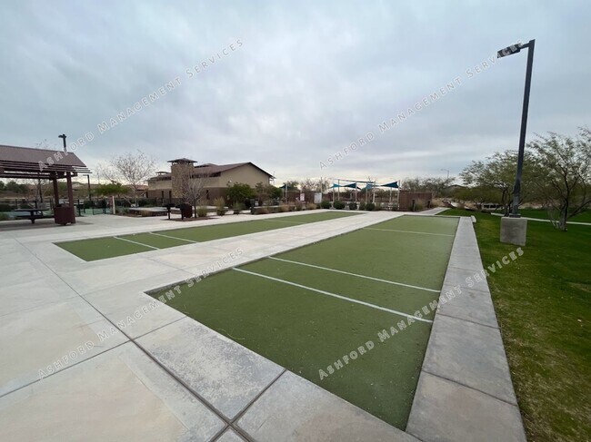 Building Photo - BEAUTIFUL 3 BEDROOM 2 BATHROOM HOME IN PEORIA