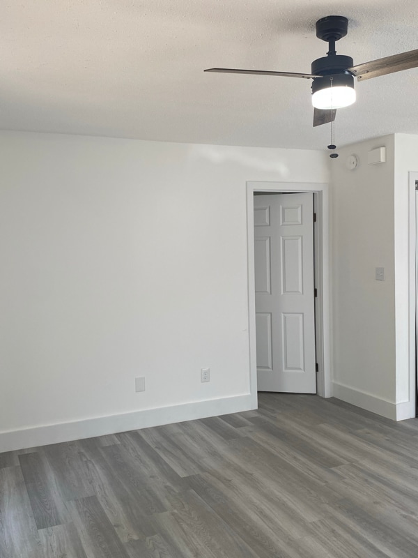 Building Photo - 10163 Guidy Ln