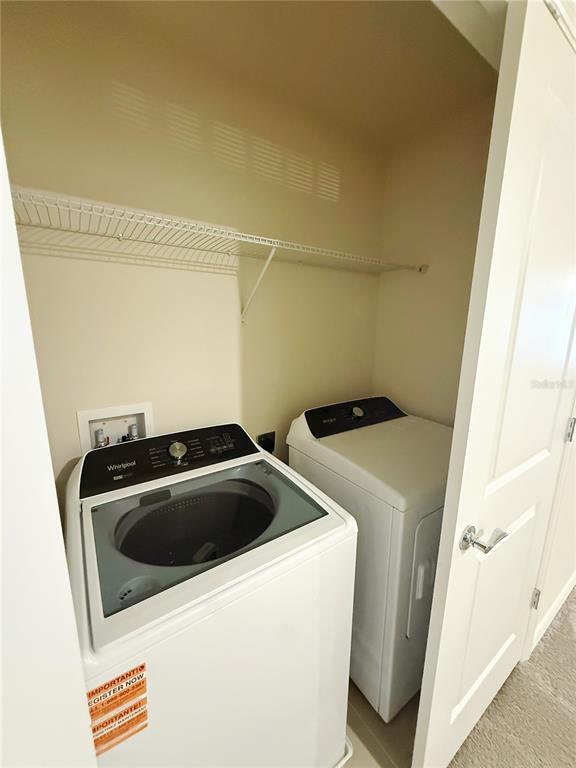 Building Photo - 393 Meadowland Pt