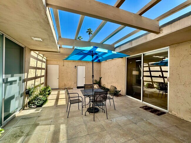 Building Photo - 76705 Sandpiper Dr