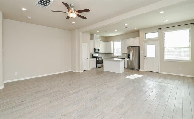 Building Photo - 5203 Pr Ter Ln