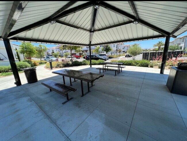 Building Photo - 30474 Downtown Way