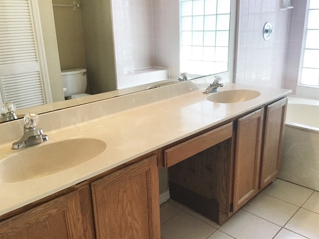 Building Photo - 1428 Abberton Dr