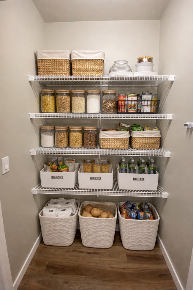 Building Photo - CC, LLC - Bldg 20