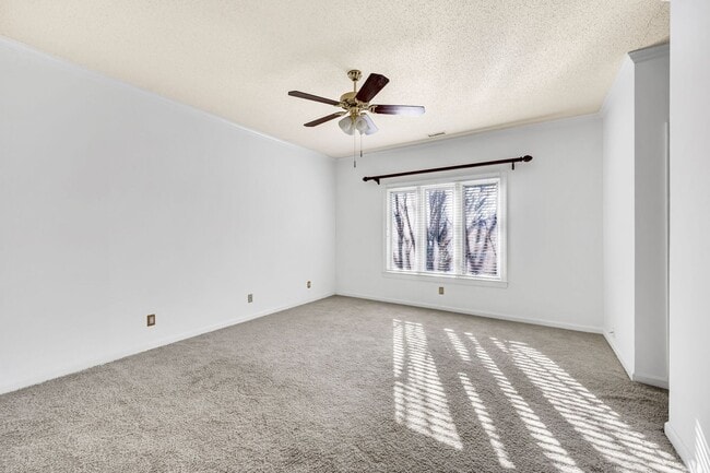 Building Photo - Awesome 2BE/2BA condominium at Lions Head!