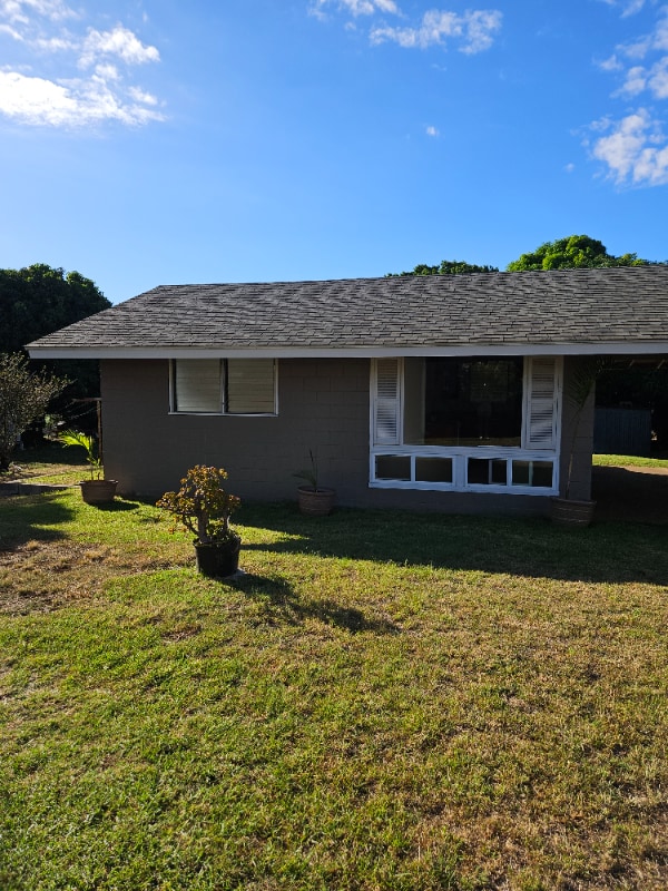 Building Photo - 148 Elilani St