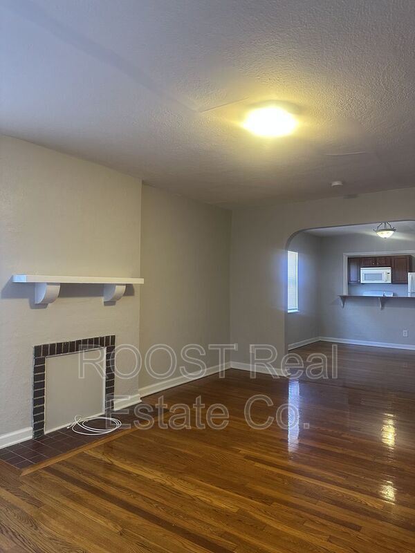 Building Photo - 1048 Berkeley Rd