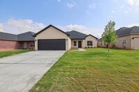 Building Photo - 4707 Scotty Dr